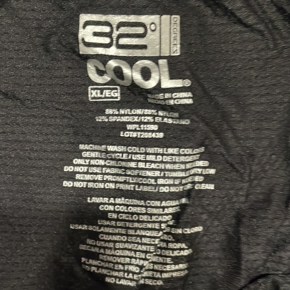 Men’s boxer briefs XL 32° (2) Black. New without tags.             EEE - Picture 2 of 2